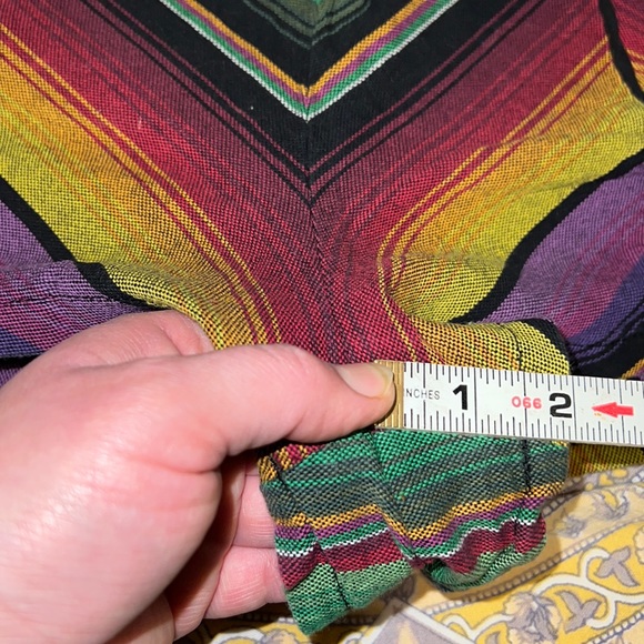 EUC Mimi Chica Fitted Serape Style Hippie Stoner Festival Party Shorts Large - Picture 7 of 7